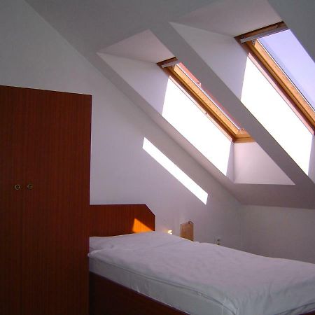 Hotel U Sladku Prague Ngoại thất bức ảnh