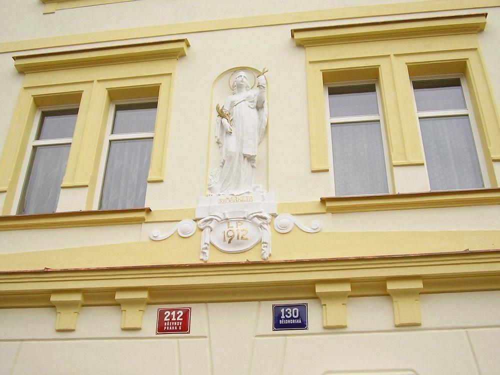 Hotel U Sladku Prague Ngoại thất bức ảnh