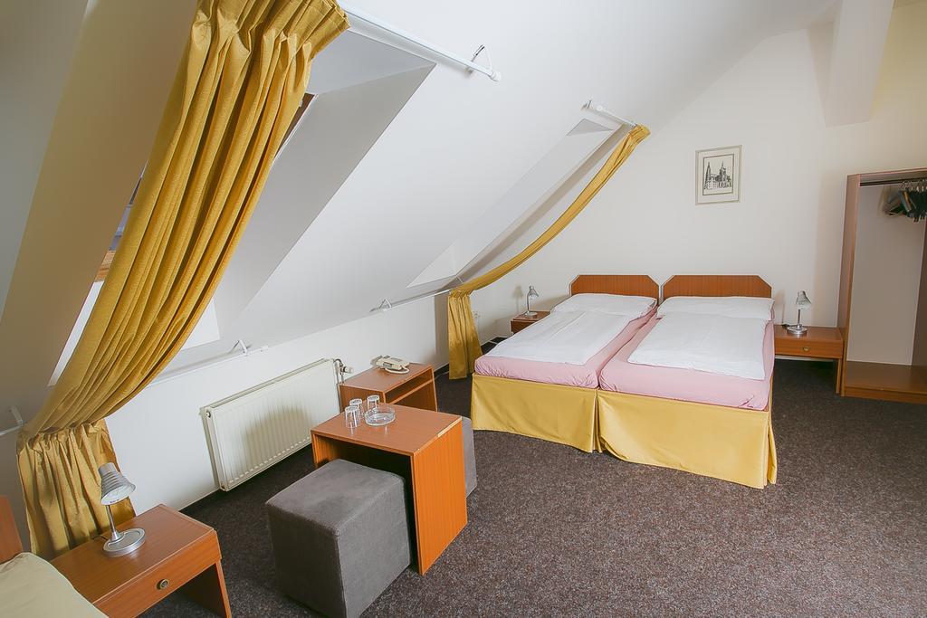 Hotel U Sladku Prague Ngoại thất bức ảnh