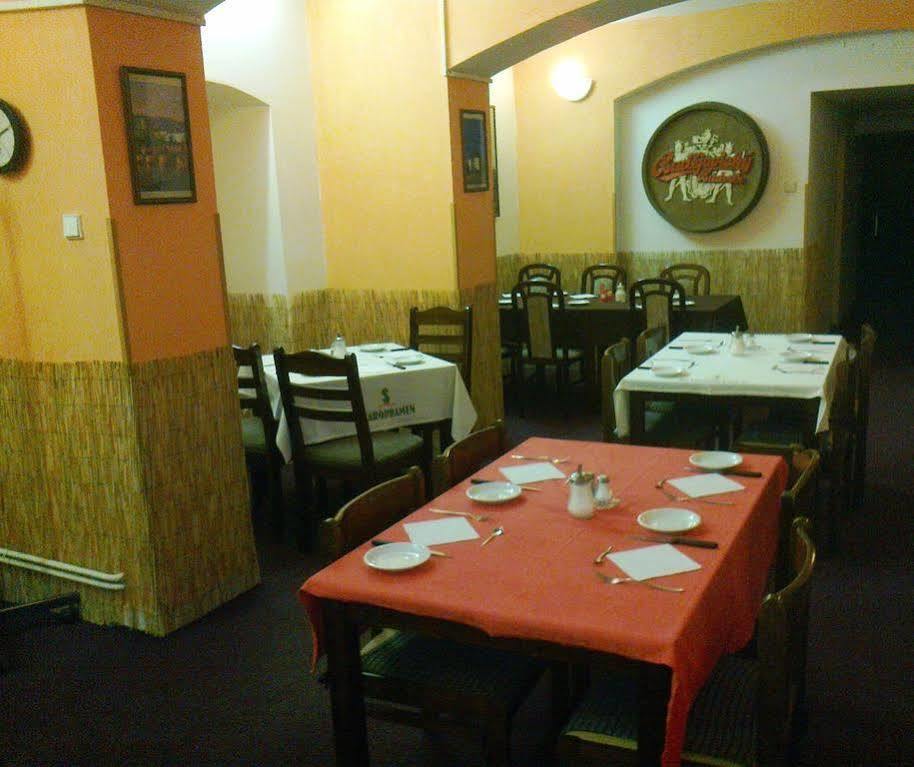Hotel U Sladku Prague Ngoại thất bức ảnh