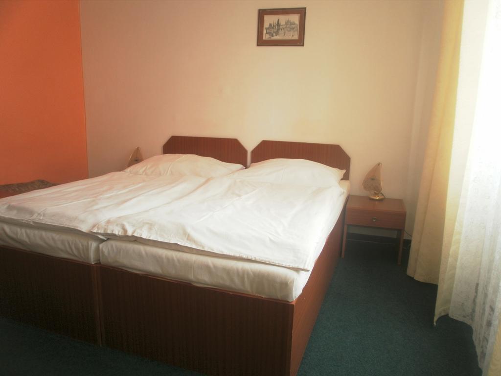 Hotel U Sladku Prague Phòng bức ảnh